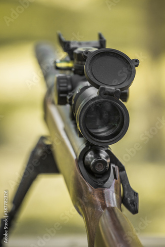 Classic precising wooden sniper bolt action attach precising high military grade scope lens long range with bipod