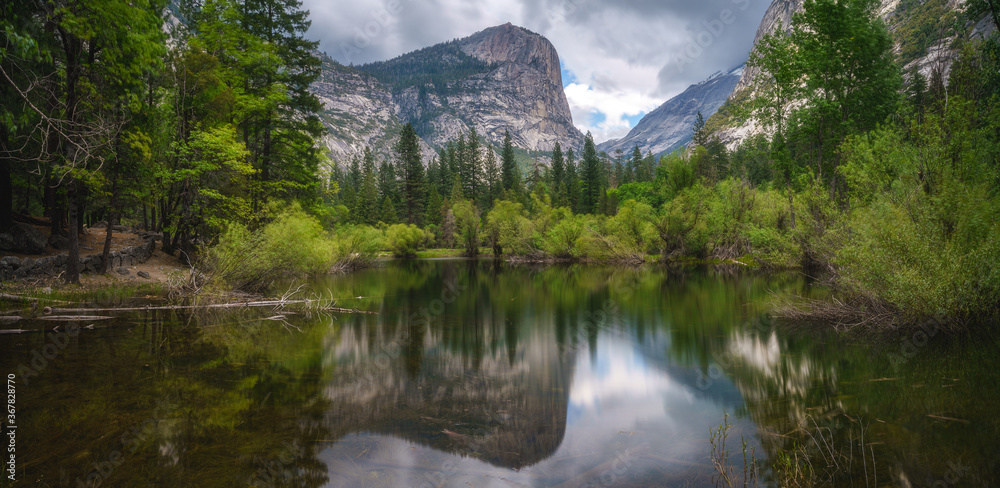 reflections in the mirror lake, yosemite national park in california, usa