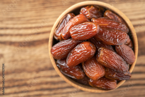 dates photographed up close