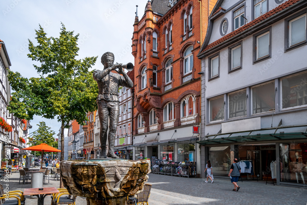 Rattenfänger, Statue, Hameln, Deutschland Rattenfänger, Statue, Hameln, Deutschland
