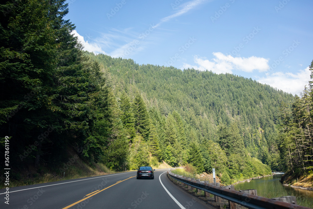 Fototapeta premium Freeway in the mountain
