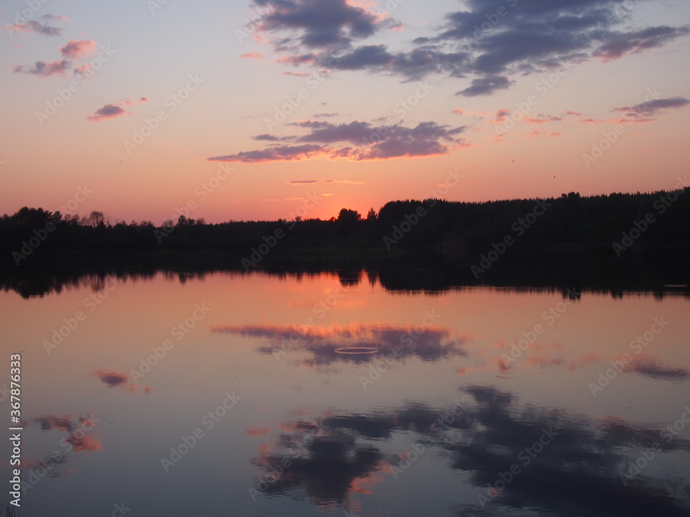 Fototapeta premium Sunset on lake 1