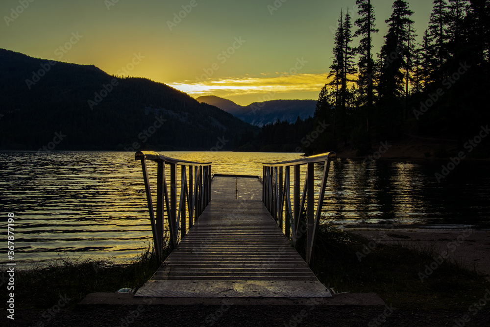 Fototapeta premium dock sunset