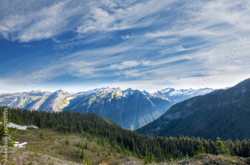 Fototapeta Naklejka Na Ścianę i Meble -  Mountains in Washington