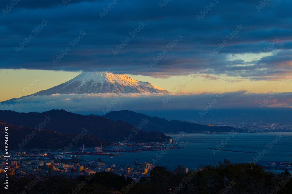 mount fuji in japan