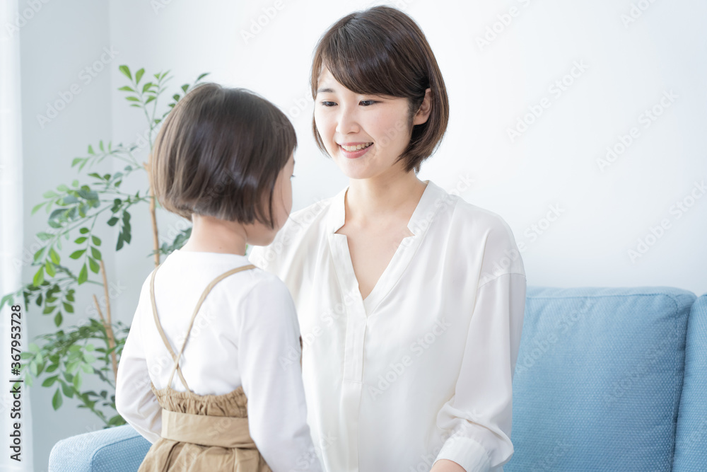 アジア人　親子　女性　2人ポートレート