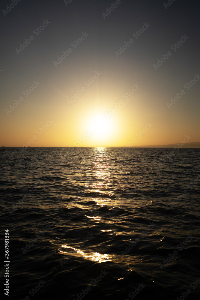 Obraz premium beautiful sunset at the ocean on Bali island