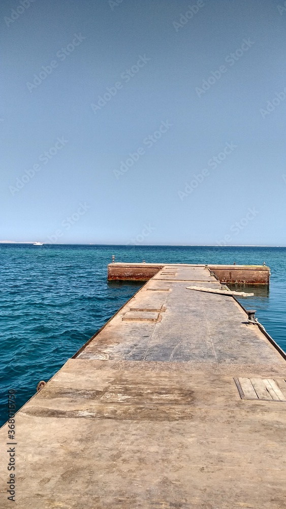 Fototapeta premium Morze Czerwone molo