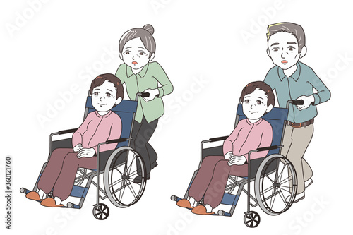 老老介護　怪訝な表情で老齢女性を介護する
