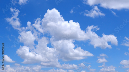 Beatiful blue sky with cloud 