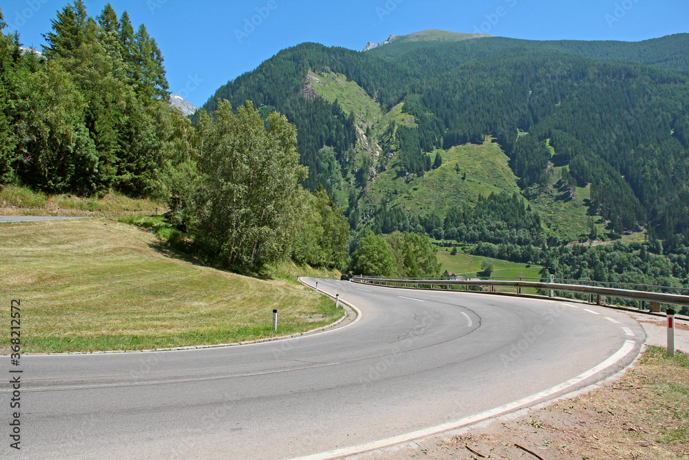 Serpentinen in Oberkärnten Serpentinen in Oberkärnten
