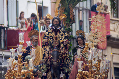 Hermandad de la Borriquita, semana santa de Sevilla 