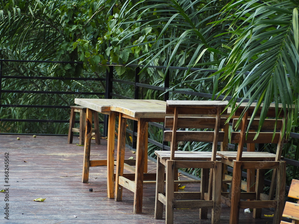 table and chairs