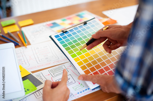 Website designers design the color of mobile applications.