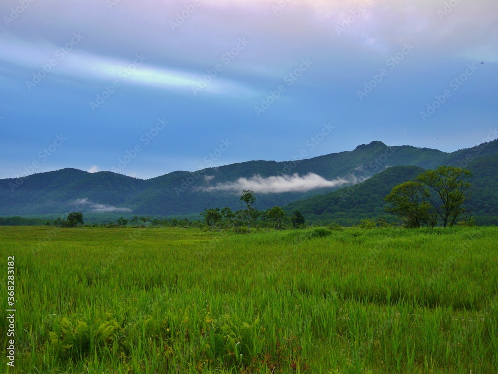 尾瀬ヶ原　山と雲1