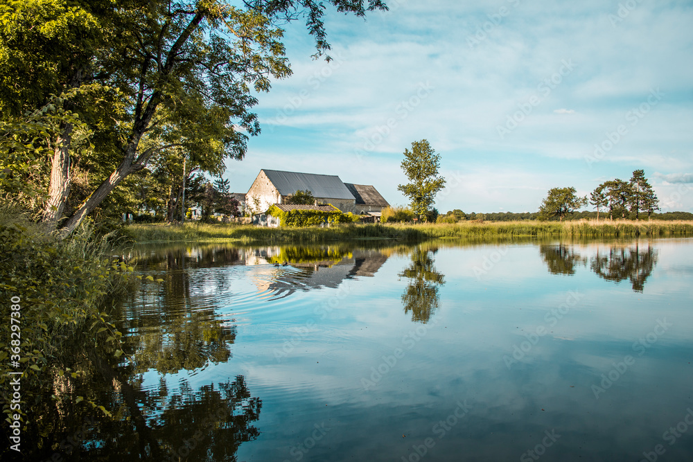 Fototapeta premium Wild lake in France