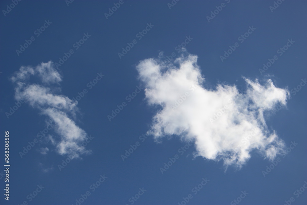 Nuages dans un ciel d'été 7 Nuages dans un ciel d'été 7