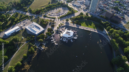 Tableau sur toile Aerial Footage of Dows Lake, Ottawa, Ontario.