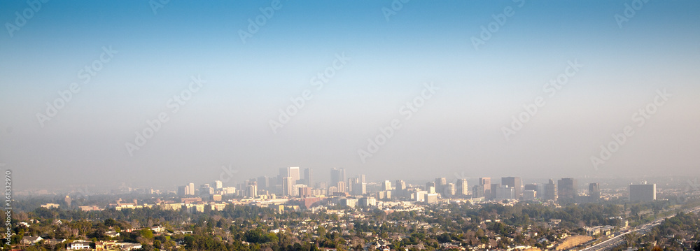 Fototapeta premium A panarama view of downtown Los Angles California on a smogy morning.