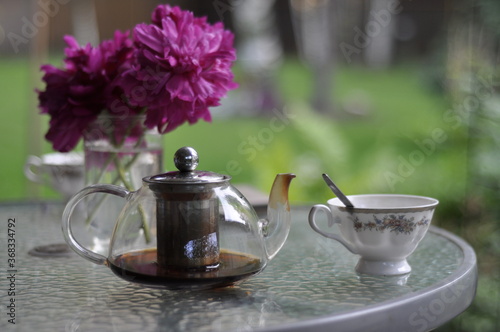 Evening tea in the garden