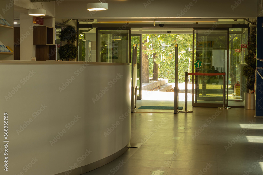 Fototapeta premium library entrance door