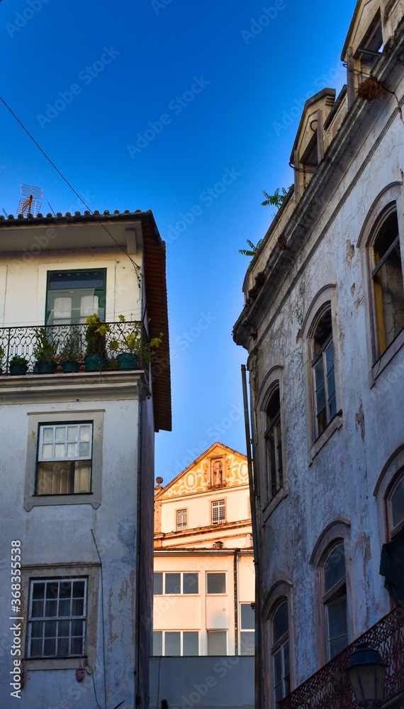 Fototapeta premium old town in coimbra