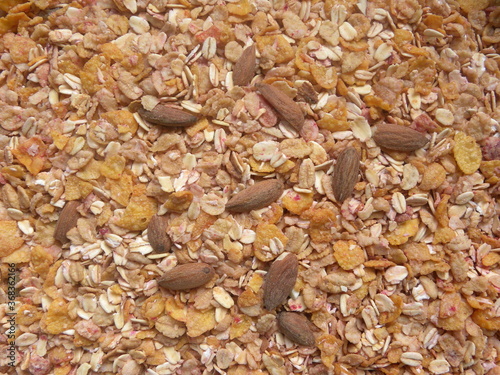 Brown color raw dried Muesli