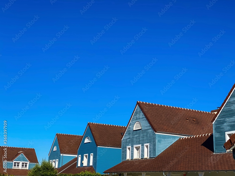 cottage wooden houses 