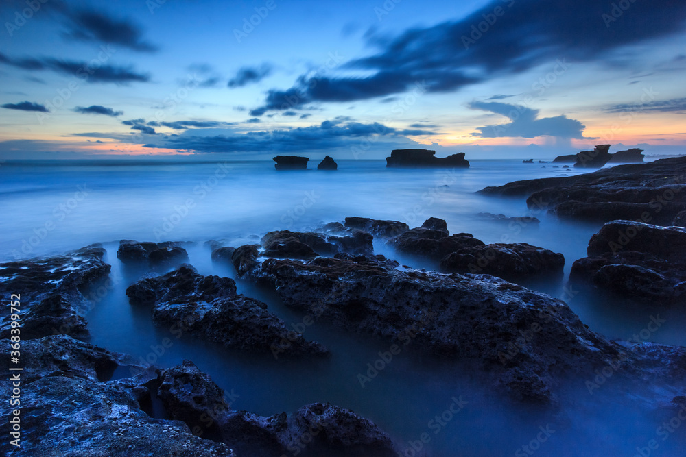 Obraz premium sunset over the ocean