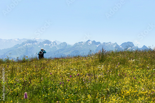 Alpen  Wiese  Berge  Wanderung  Meditation