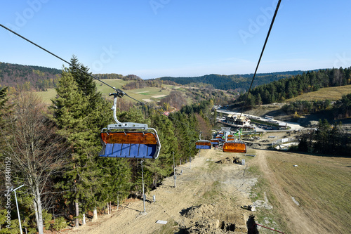 Fototapeta Naklejka Na Ścianę i Meble -  cable car in the mountains