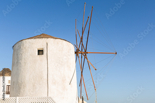 Fototapeta Naklejka Na Ścianę i Meble -  Streets Churches and buildings in Santorini island