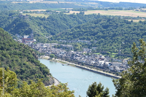 Rheintal mit Oberwesel und Kaub photo