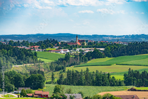 Obraz na płótnie Der Ort Straßkirchen im Bayerischen Wald