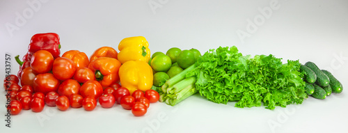 food  tomato  vegetable  red  pepper  fresh  healthy  isolated  tomatoes  green  vegetables  paprika  yellow  white  diet  vegetarian  fruit  ripe  organic  agriculture  salad  ingredient  sweet  oran