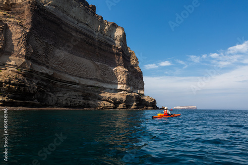 Fototapeta Naklejka Na Ścianę i Meble -  kayaking in greece