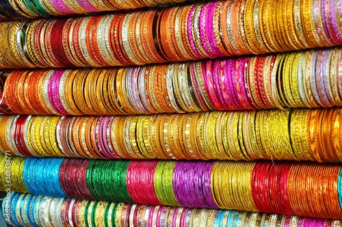 Foto Colorful bangles at a street side shop
