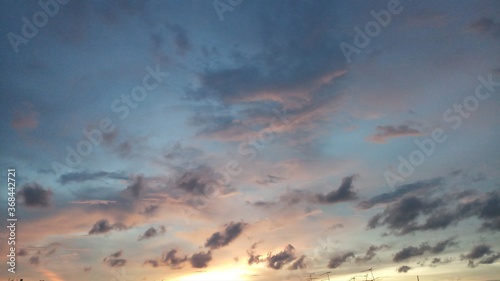 Photo view of morning sky and cirrus cloud
