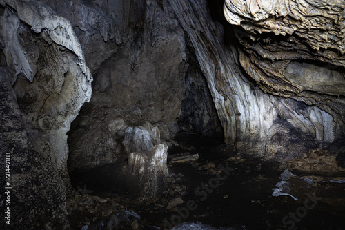 Fototapeta Naklejka Na Ścianę i Meble -  Dragon cave in thassos