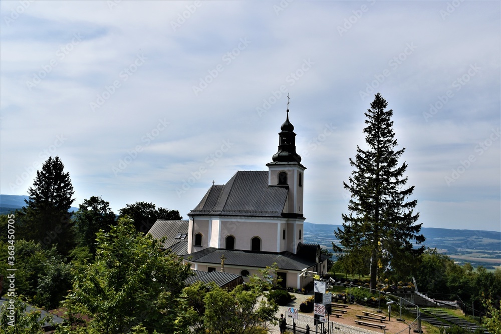 Kościół w górach 