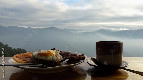 breakfast by the clouds