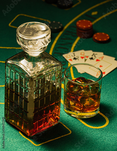 Fototapeta whiskey  and poker