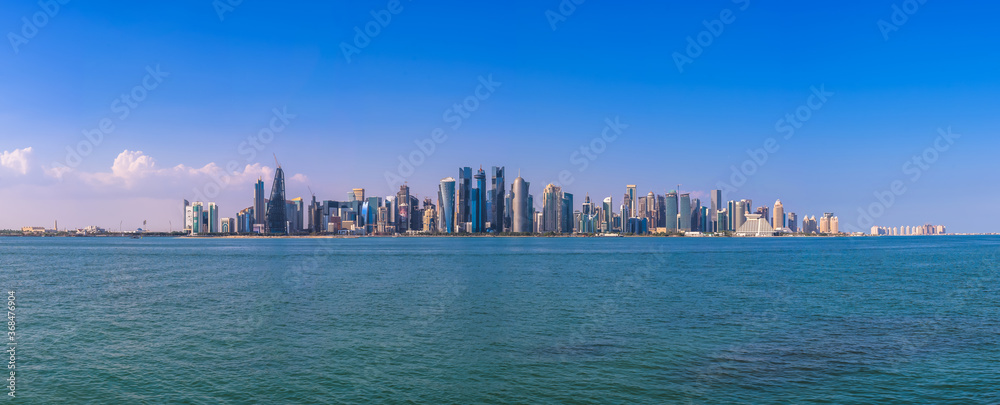 Obraz premium Skyline of Doha, Qatar