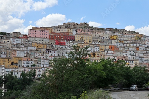 Tableau sur toile Calitri - Panorama del centro storico