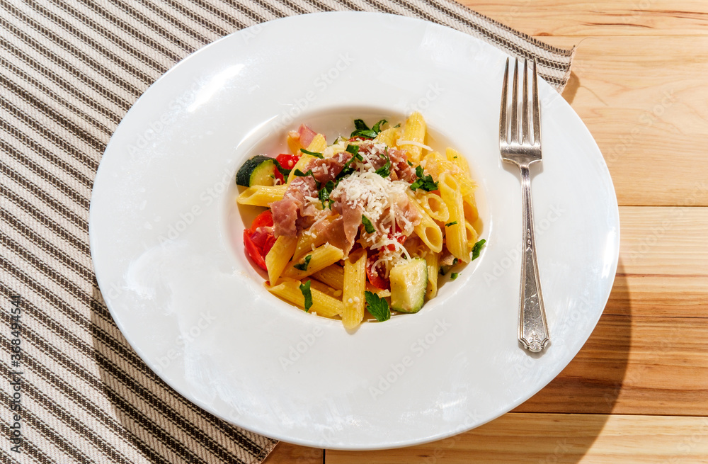 Italian Prosciutto Pasta Dish Italian Prosciutto Pasta Dish