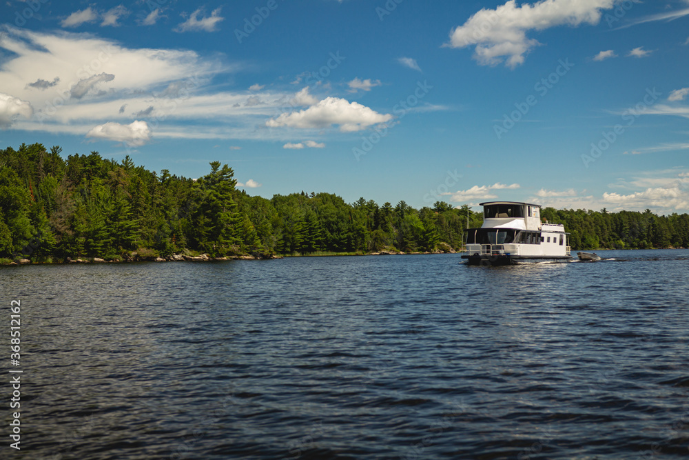 Fototapeta premium Houseboat on Lake Kabetogama in Voyageurs National Park, Minnesota
