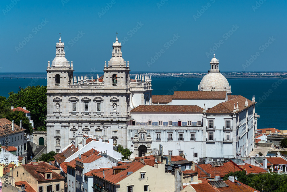 Vista desde mirador de Lisboa en Portugal