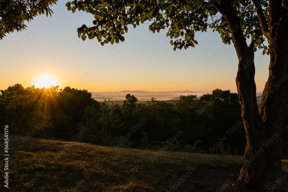 Naklejka premium sunset in the mountains