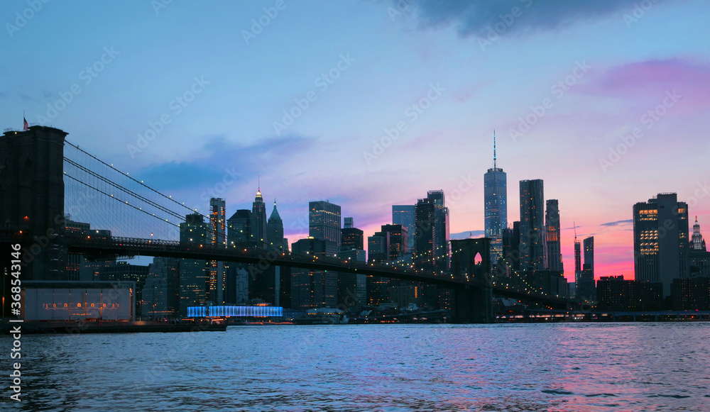 Fototapeta premium wgląd nocy dolnego manhattanu NYC USA
