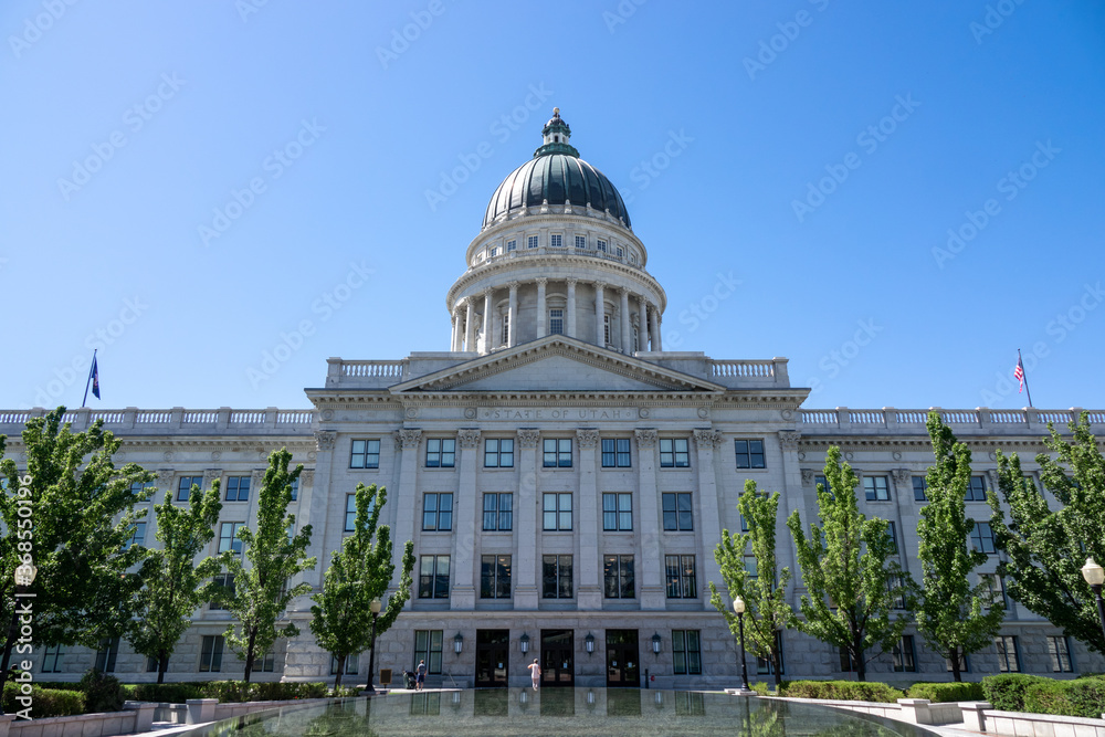 Naklejka premium Utah State Capitol Building in Salt Lake City, Utah, USA